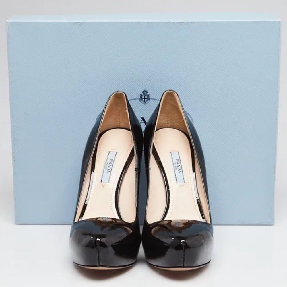 NEW Prada Black Patent Leather Platform Pump, 7.5 - Picture 1 of 3